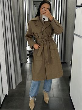 {{photo.Alt || photo.Description || 'Пальто-кардиган на пуговицах, с акцентным подкладом, с акцентами на рукавах WS 044'}}