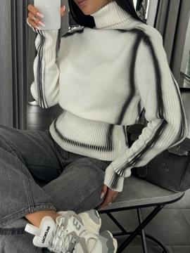 {{photo.Alt || photo.Description || 'Свитер в стиле «Jaded London» 5383'}}